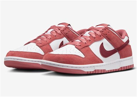 nike dunk saint valentin|nike dunk valentine's day shoes.